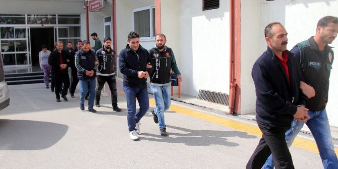 Evi ’Esrar’ Yuvası Haline Getiren Şüpheliler Tutuklandı