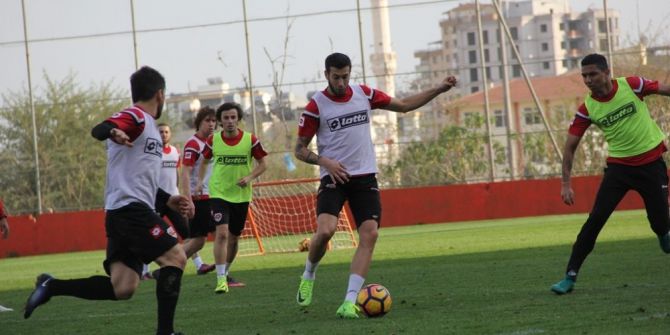 Adanaspor’da Kardemir Karabükspor Mesaisi Başladı