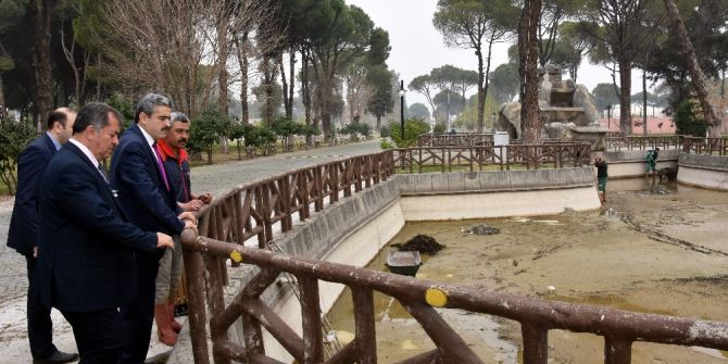 Sümer Rekreasyon Alanındaki Göletler Temizleniyor