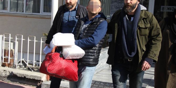 Uyuşturucu Takibinde Yakalanan Şahsın 5 Yıl Hapsi Olduğu Ortaya Çıktı