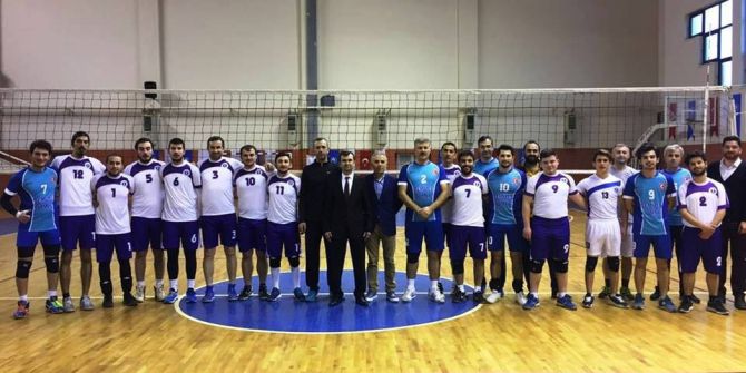 Kaymakamlık Voleybol Turnuvası Başladı