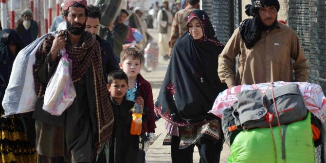 Afganistan-pakistan Sınır Kapısı Tekrar Açıldı