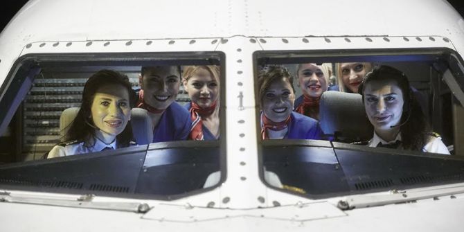 Onur Air’den Kadınlar Gününe Özel Sefer