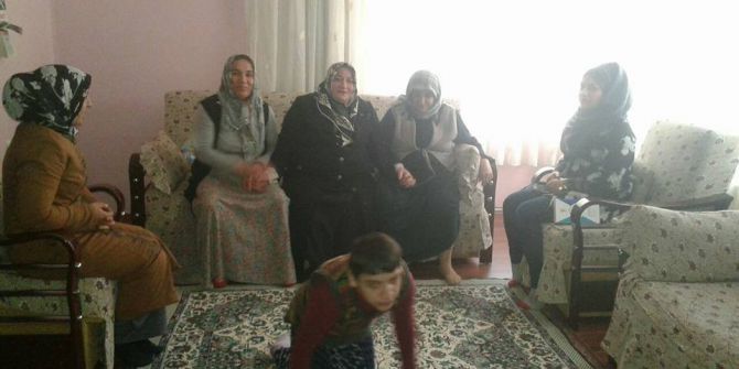 Ak Partili Kadınlardan Engellilere Ziyaret