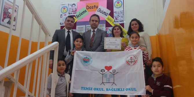 Süleyman Havva Kamışlı İlkokulunda ’’Beslenme Dostu Okul Sertifikası" Sevinci