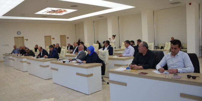 Bilecik Belediye Meclisi’nde Chp Grubunun Soru Önergeleriyle Ortam Gerildi