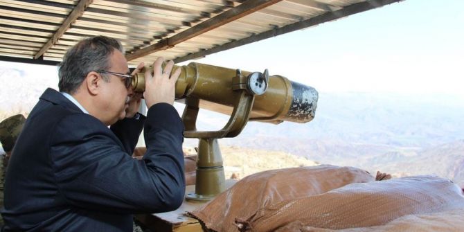 Şırnak Valisi Su, Askeri Üs Bölgelerini Ziyaret Etti