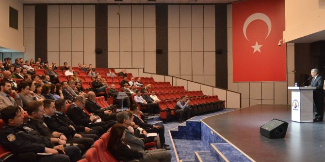 Muratpaşa Belediyesi Esnafı Bilgilendirdi