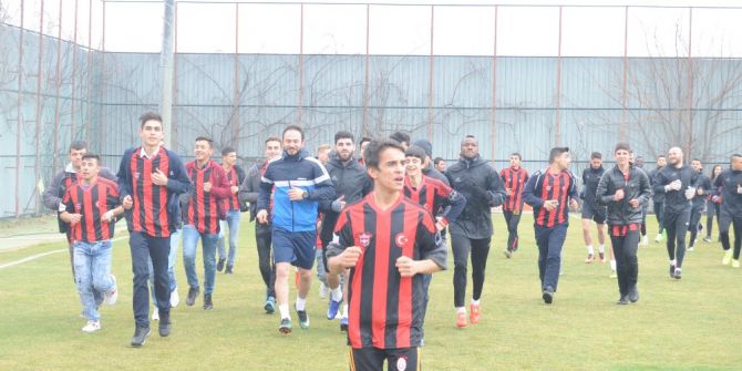 Terörle Mücadele Polisleri Tarafından Hazırlanan Projesi Kapsamında 40 Öğrenci Bülent Uygun İle Tanıştı