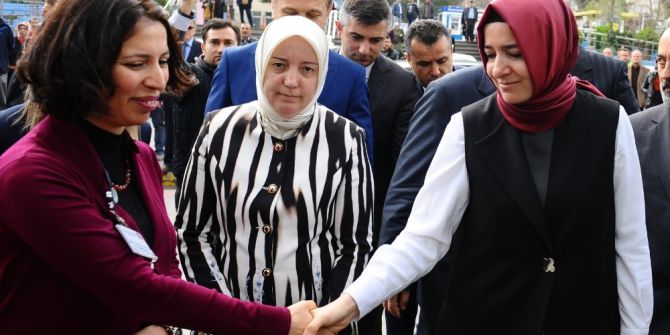 Bakan Kaya: "Kadınlar Günü’nü Buruk Şekilde Kutluyoruz"