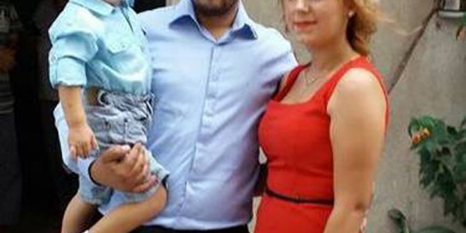 Babası Gibi Küçük Yaşta Annesiz Kaldı