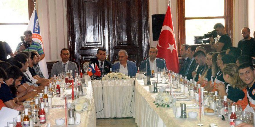 İstanbul Büyükşehir Belediyespor Sporcuları Rio Olimpiyatları’na Hazır