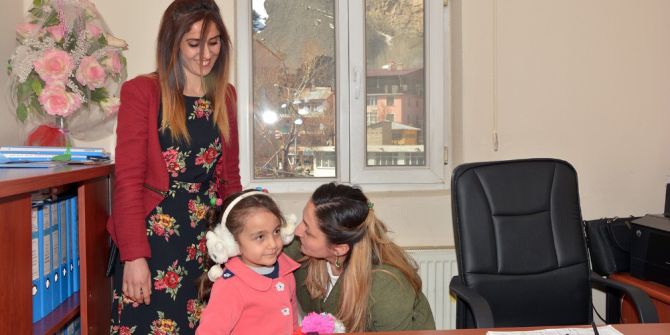 Minik Öğrencilerden Anlamlı Ziyaret