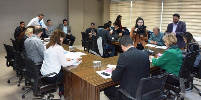 İzmit’te 28 Yerin Kiralama İhalesi Yapıldı