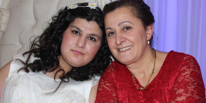 Rize’de Zihinsel Engelli Kızın Gelinlik Giyme Hayali Dünya Kadınlar Günü’nde Gerçek Oldu