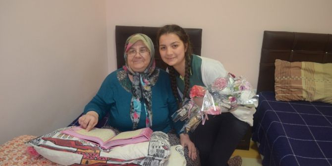 Öğrencilerden Rehabilitasyon Merkezine Ziyaret