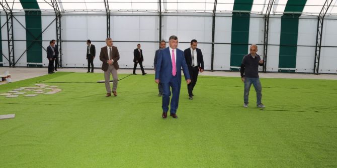 Niğde Belediyesi Spor Kompleksi Açılış İçin Gün Sayıyor