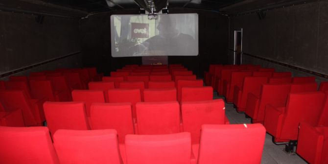 ’Sinevizyon Tırı’ Evet İçin Geziyor