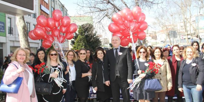 8 Mart Kadınlar Günü Kartal’da Kutlandı