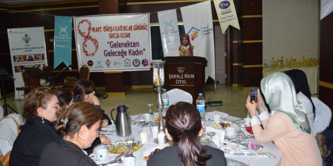 Şırnak’ta 8 Mart Dünya Kadınlar Günü Programı Düzenlendi