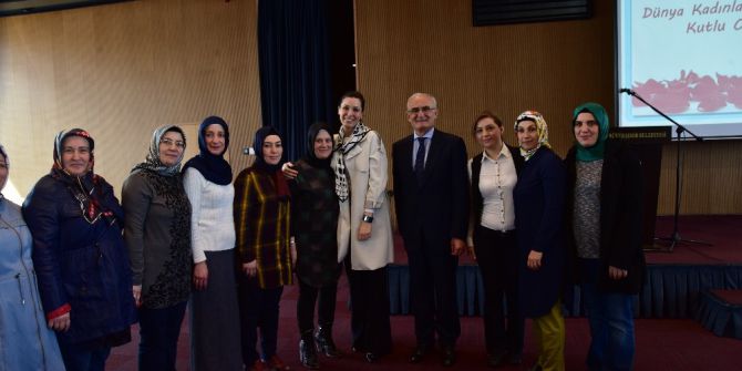 Başkan Yılmaz Kadın Personelle Bir Araya Geldi