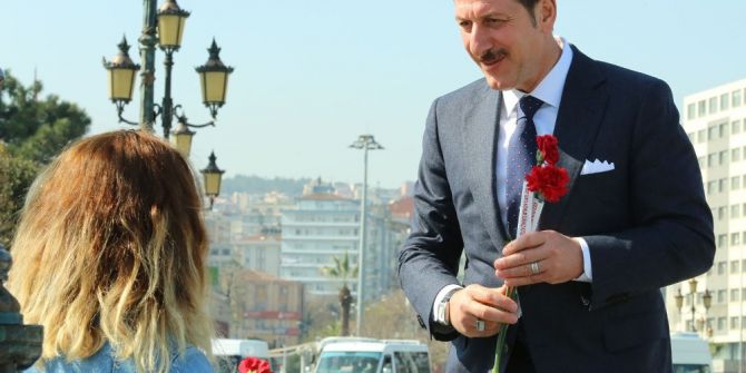 Tok’tan Kadınlara Karanfil