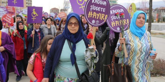 Nilüfer’de Kadınlardan Sessiz Yürüyüş