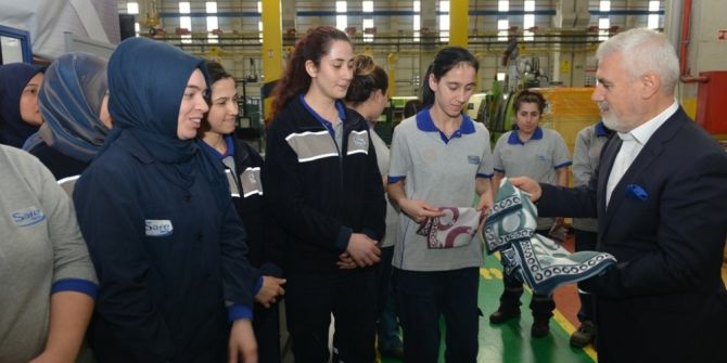 Bozbey 8 Mart’ta Kadınların Yanındaydı