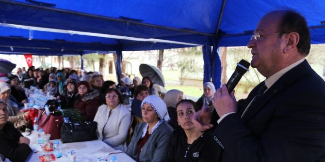Efeler Kent Konseyi Kadın Çalışma Grubu, Gölcüklü Kadınlarla Buluştu