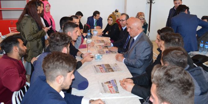 Milletvekili Ilıcalı, Üniversiteli Gençlere Cumhurbaşkanlığı Sistemini Anlattı