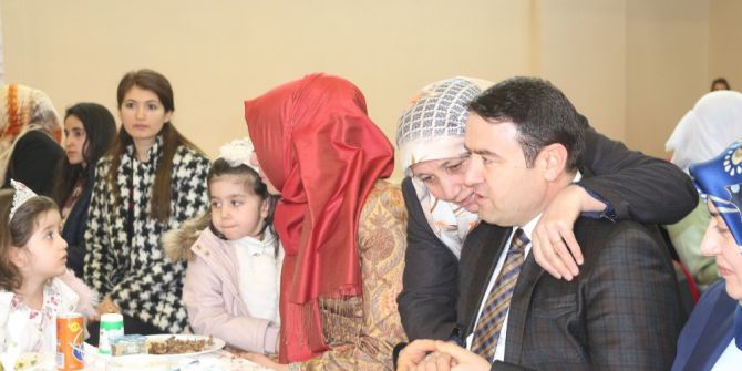 Sakık’ın Yerine Kayyum Olarak Belediye Başkanı Atanan Vali Işın: