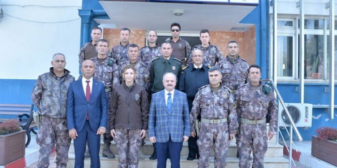 Vali Çakacak Özel Harekat Polisleriyle Buluştu