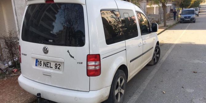 Çalınan Arabasını Sosyal Medya Sayesinde Buldu