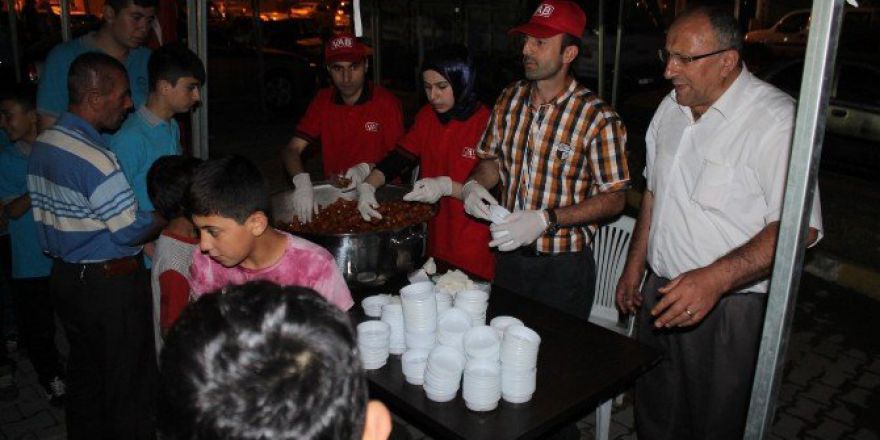 Vezirköprü’de Demokrasi Nöbeti