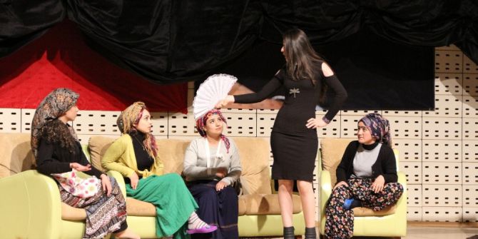 Üniversiteden 8 Mart Kadınlar Günü Kutlaması