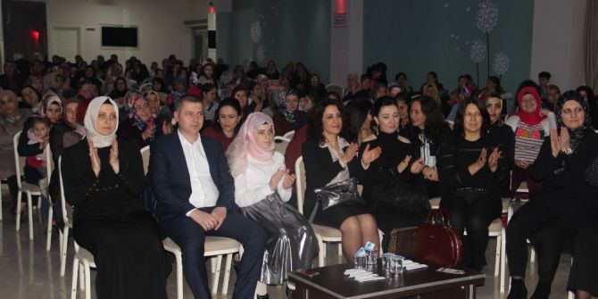 Çanlı Bayanlar Hicran İle Eğlendi