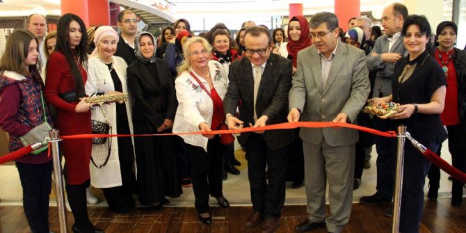 Kütahya’da ’Kara Kalem Yağlı Boya’ Resim Sergisi