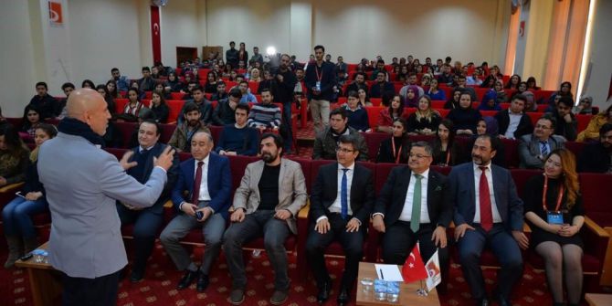 Şeyh Edebali Üniversitesi’nde Konferans