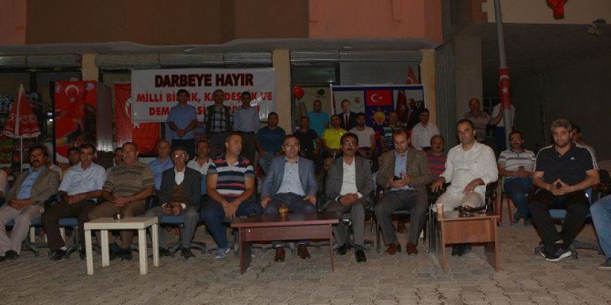 Çatak’ta Demokrasi Nöbeti