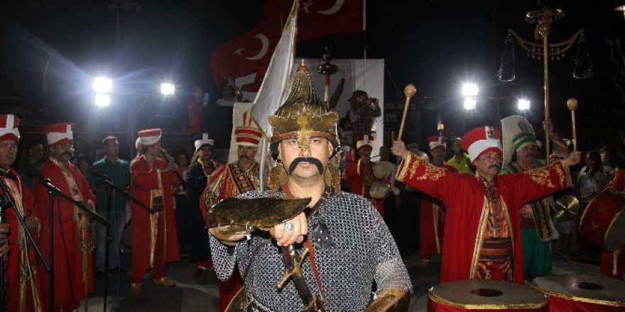 Çanakkale’de ’Mehteranlı’ Demokrasi Nöbeti