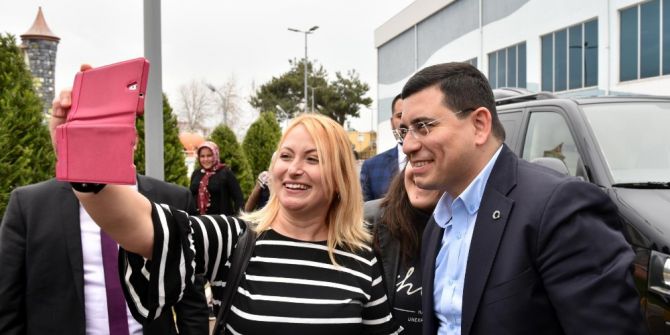 Başkan Tütüncü, 8 Mart Dünya Kadınlar Günü’ne Katıldı