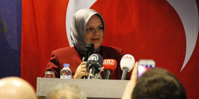 Eski Enerji Bakanı Taner Yıldız Tüm Engellemelere Rağmen Belçika’da Konuştu