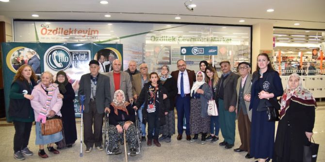 Başkan Üzülmez, Reis Filmini Hemşehrileriyle Birlikte İzledi