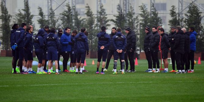 Medipol Başakşehir, Atiker Konyaspor Maçı Hazırlıklarını Sürdürüyor