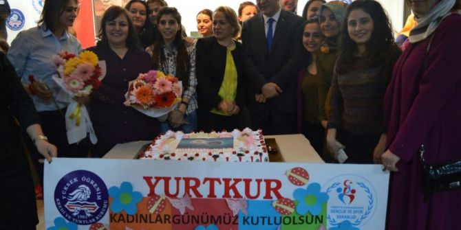 Melikgazi Kız Öğrenci Yurdu’nda Kutlama