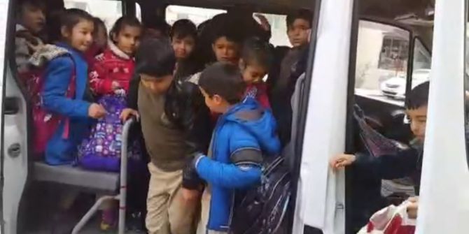 17 Kişilik Öğrenci Servisinden 48 Kişi Çıktı