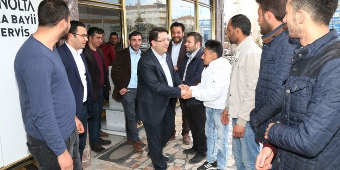 Başkan Yazgı Genç Esnaflarla Buluştu