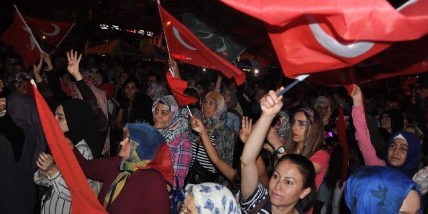 Özmen; ”Astim Köprülü Kavşağa 15 Temmuz İle İlgili İsim Verilmesini Onaylamıyoruz”