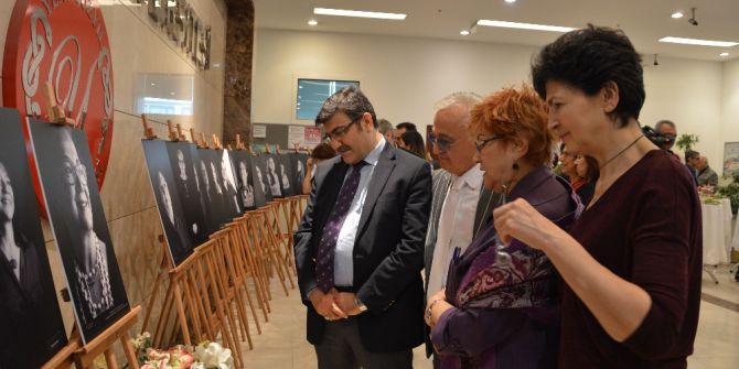 Yeni Yüzyılın Çalışan Kadınları Fotoğraf Sergisi