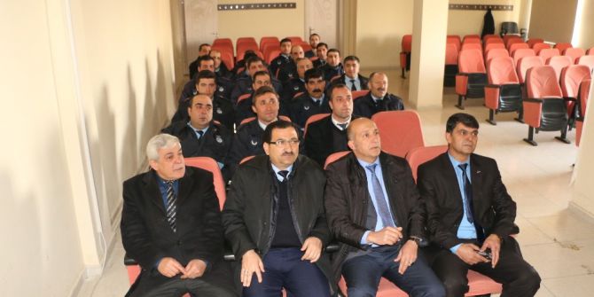 Bitlis Belediyesinden “Etkili İletişim” Semineri